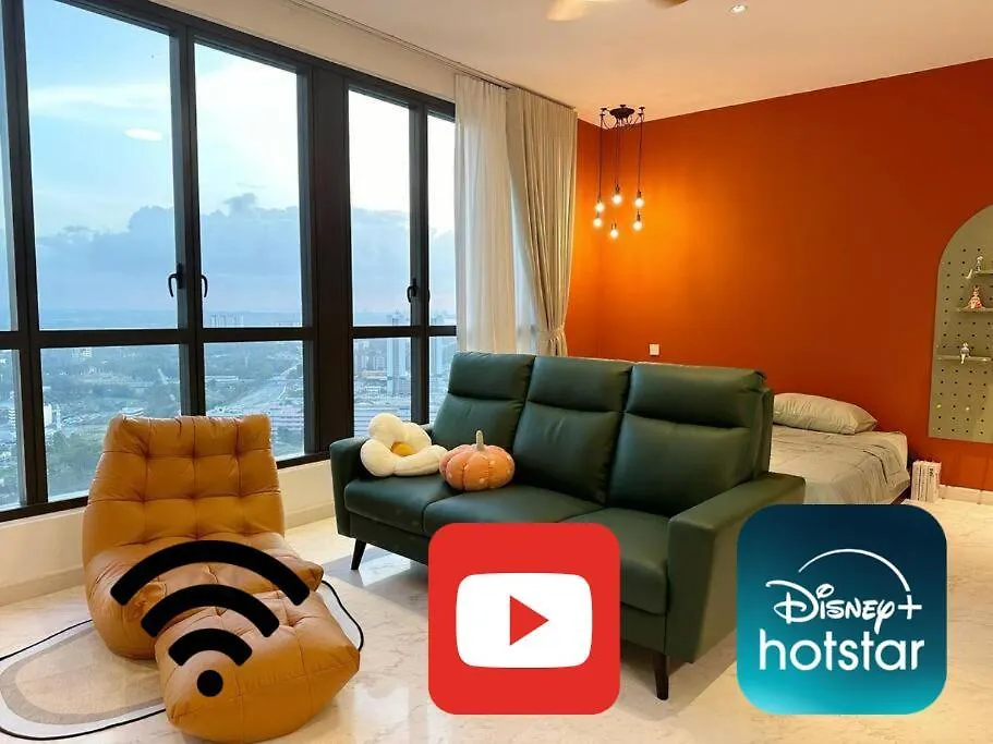 Red Sunset Studio Sky 88 Jb Town Disney Hotstar 조호르 바루